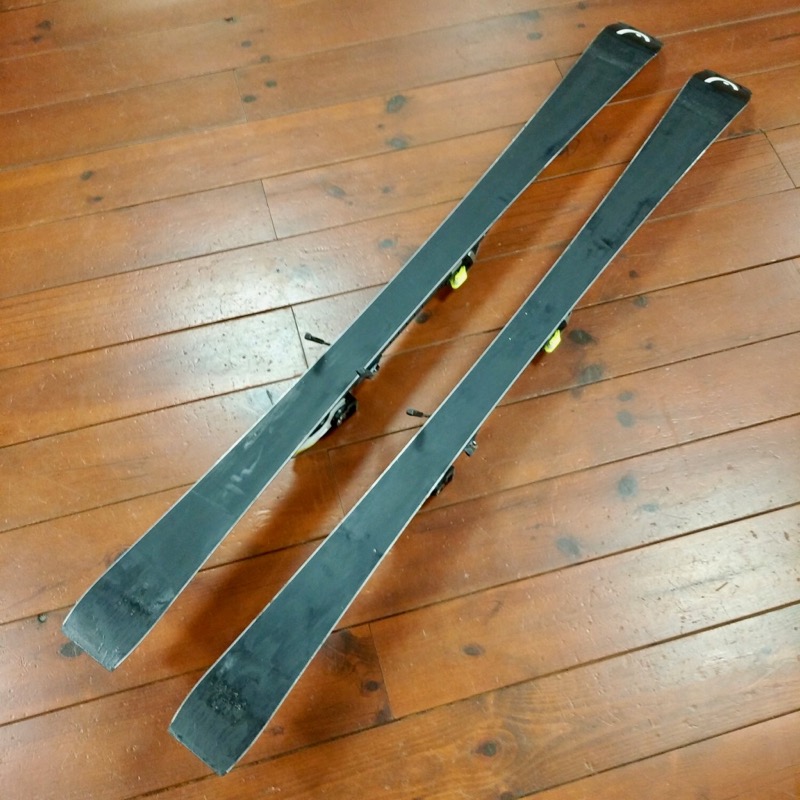 https://marseille.glissattitude.com/media/catalog/product/u/4/u42265s1_2.jpg