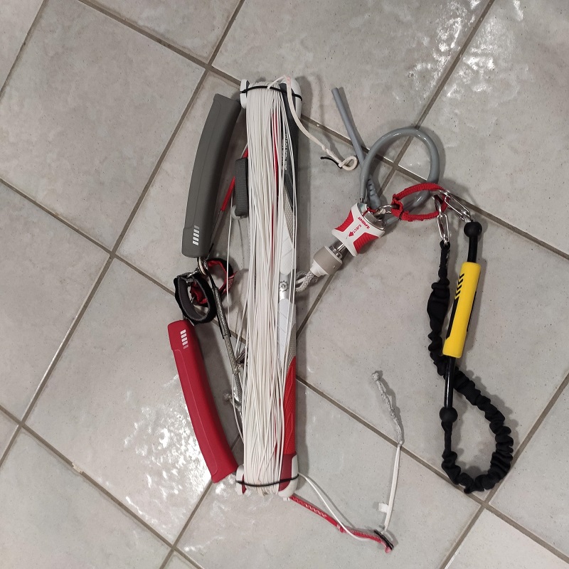 Slingshot UFO 9 + BARRE 2021 Occasion