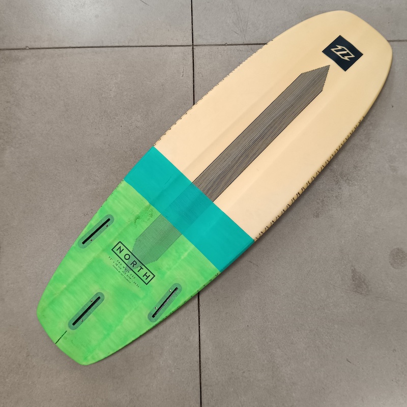 North PROWHIP 5'2 2016 occasion