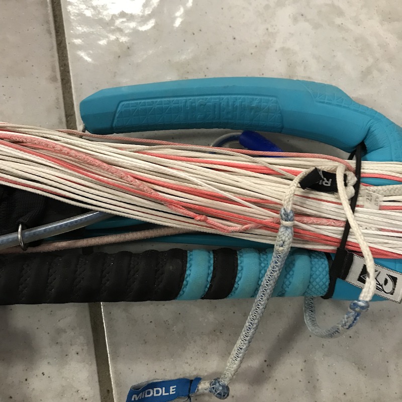 Airush ULTRA 4.0 et 6.0 + barre 2020 occasion