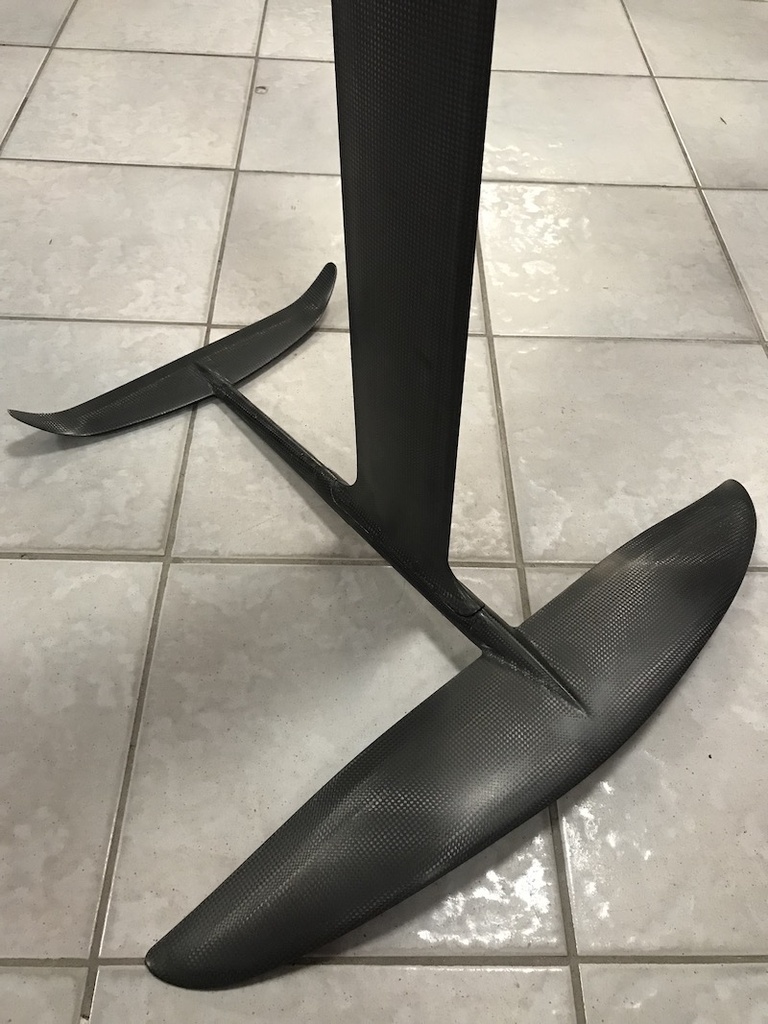 Mikeslab BULLET 3 + Tarifa Foil Boards RACE PRO 2021 occasion
