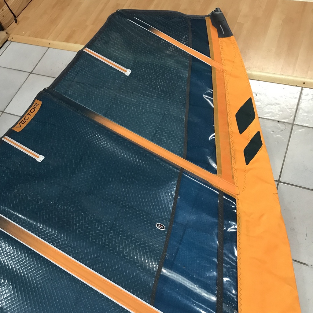 Gunsails VECTOR 7.8  2018 occasion