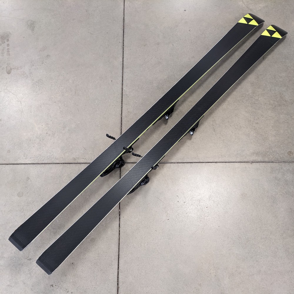 Fischer RC4 GS JR FIS 180 R23 occasion