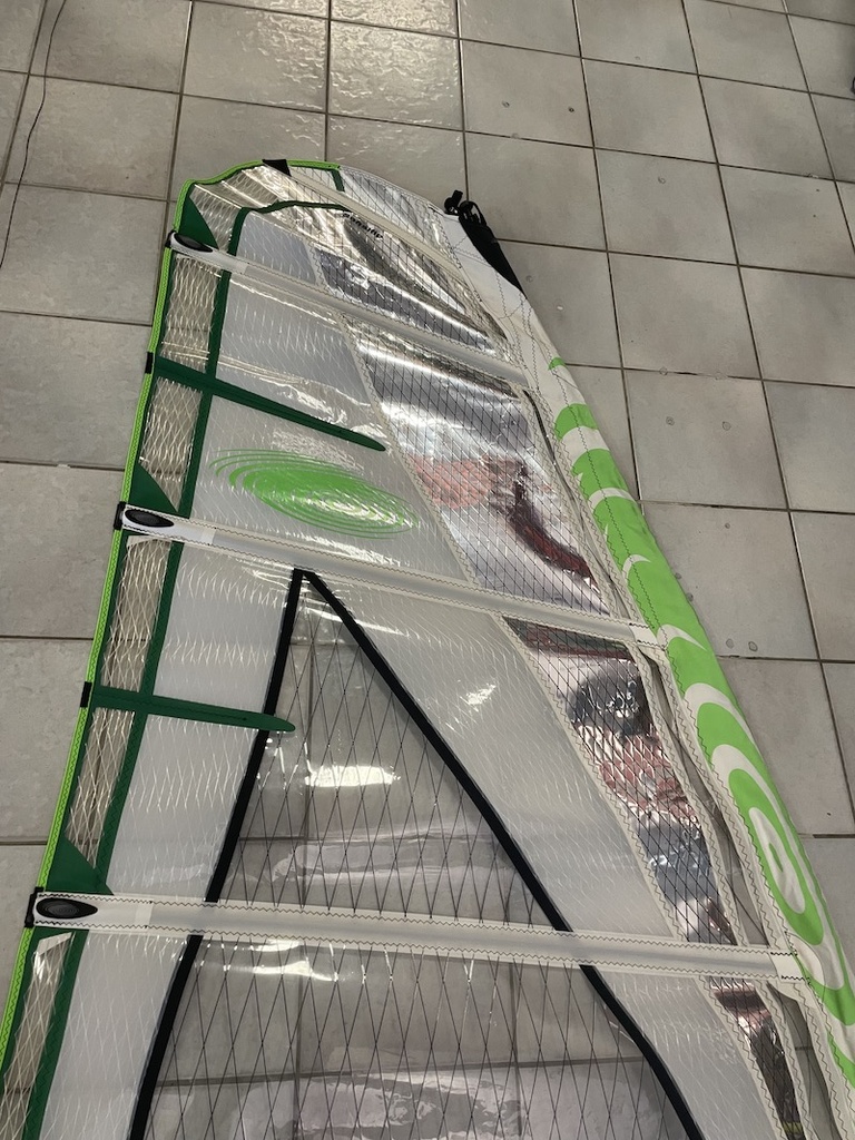 LOFTSAILS LIP WAVE 3.9 2007 occasion